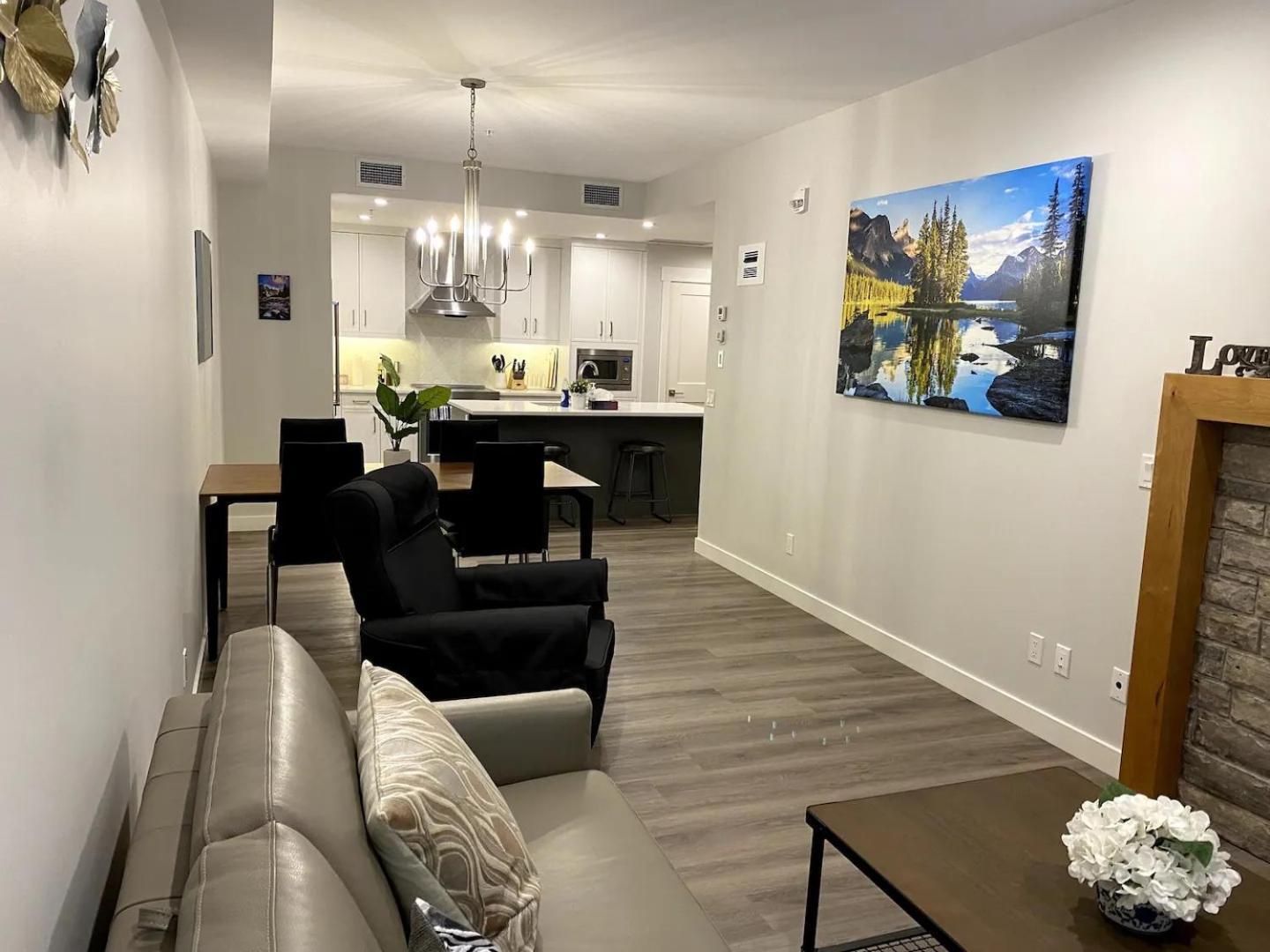 Luxury Unit In The Heart Of Canmore Dış mekan fotoğraf