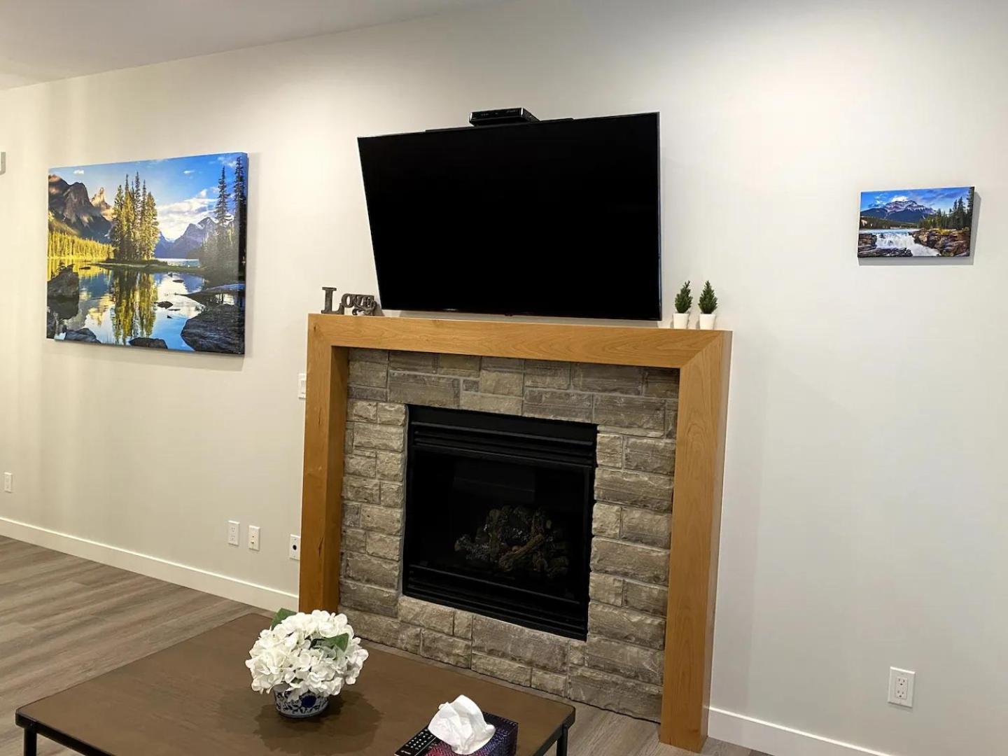 Luxury Unit In The Heart Of Canmore Dış mekan fotoğraf